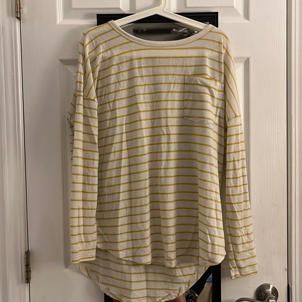 medium fits like large, loose